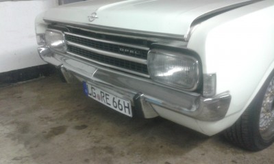 Neue Scheinwerfer, Blinker,Grill.